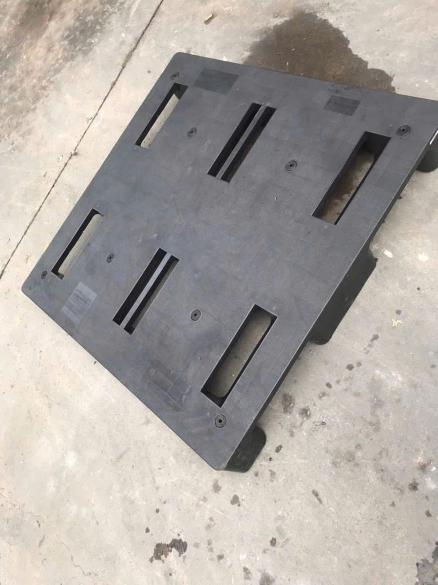 Pallet nhựa Bến Cát
