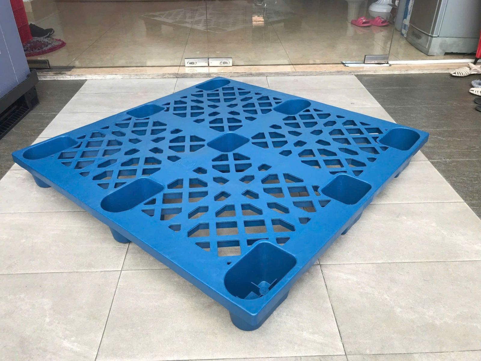 Pallet nhựa Củ Chi