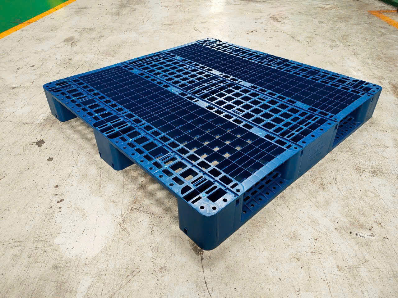 Pallet nhựa Bình Chánh