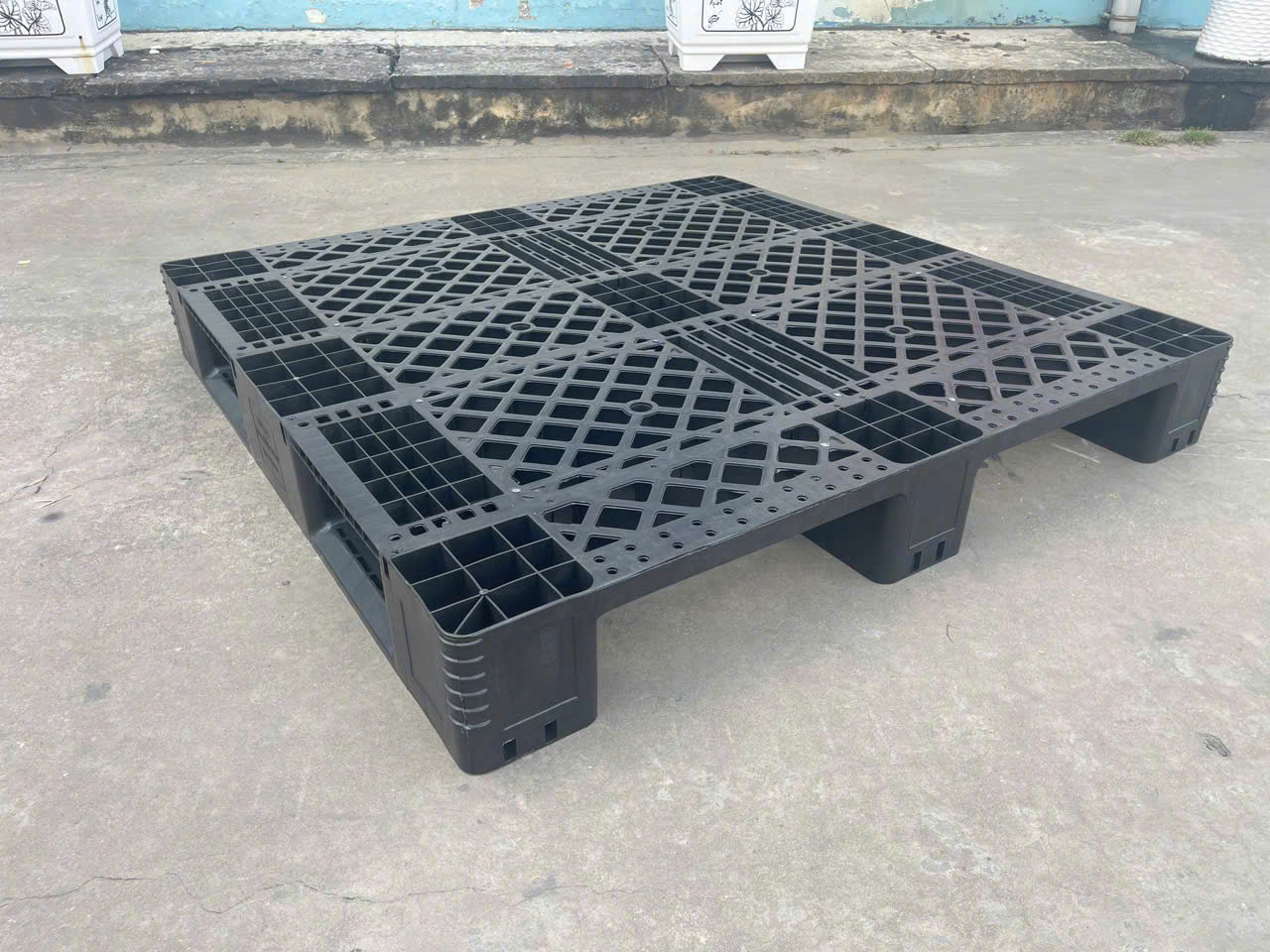 pallet nhựa Nhơn Trạch