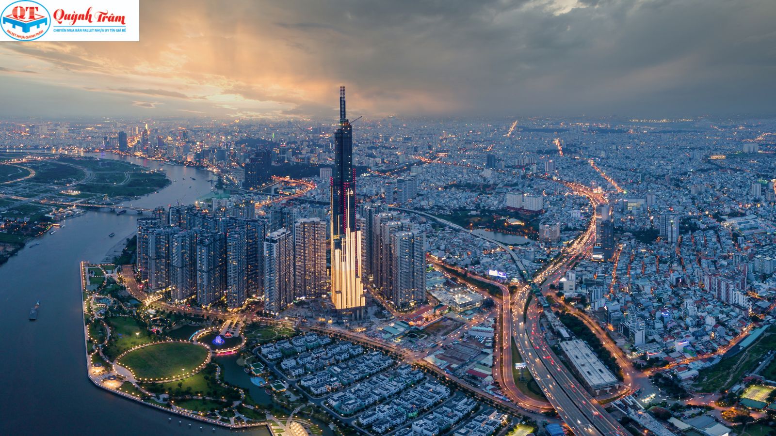 Pallet nhựa Hồ Chí Minh – Vì sao thị trường “loạn giá rẻ”?