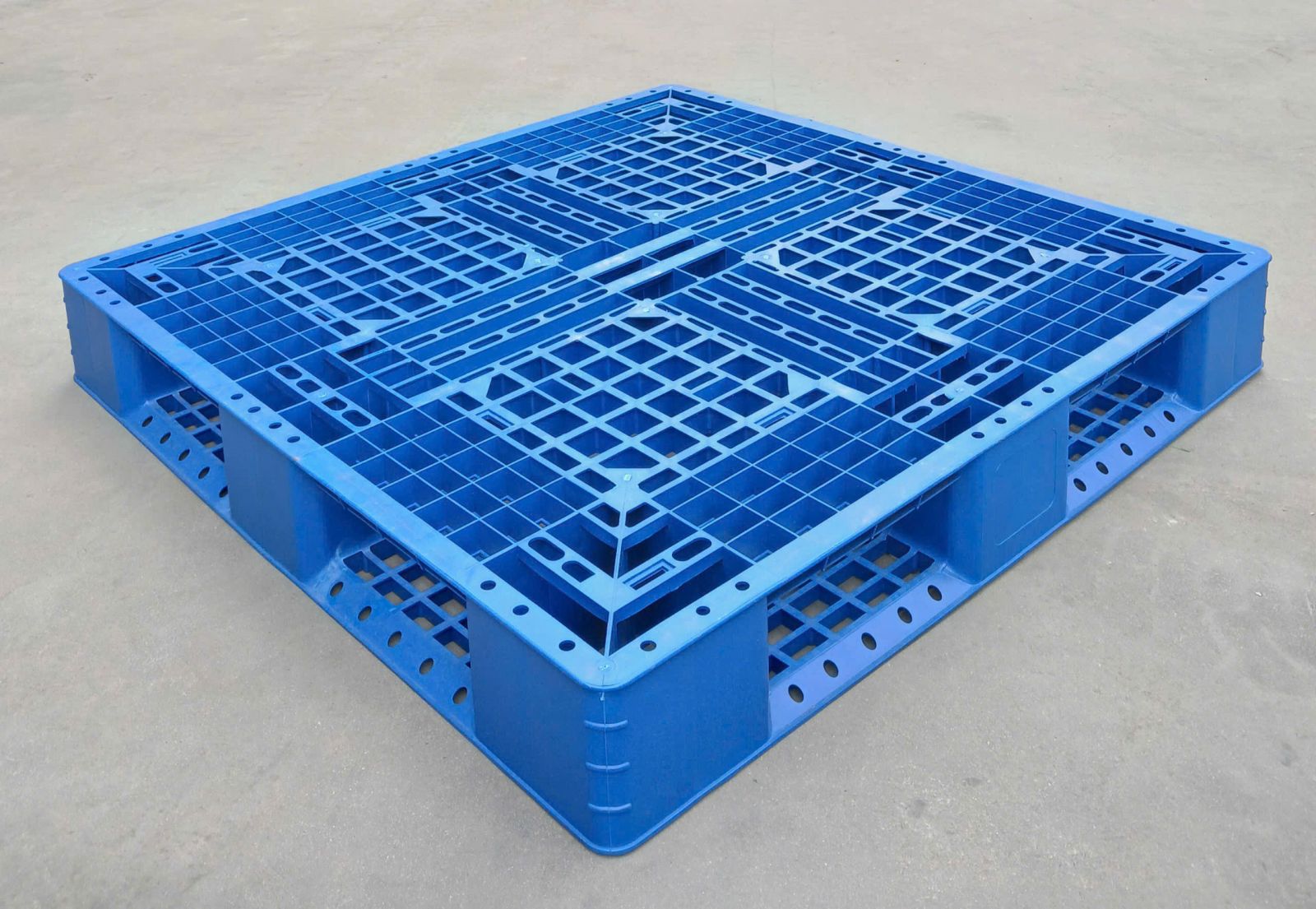 Pallet nhựa Quận 1