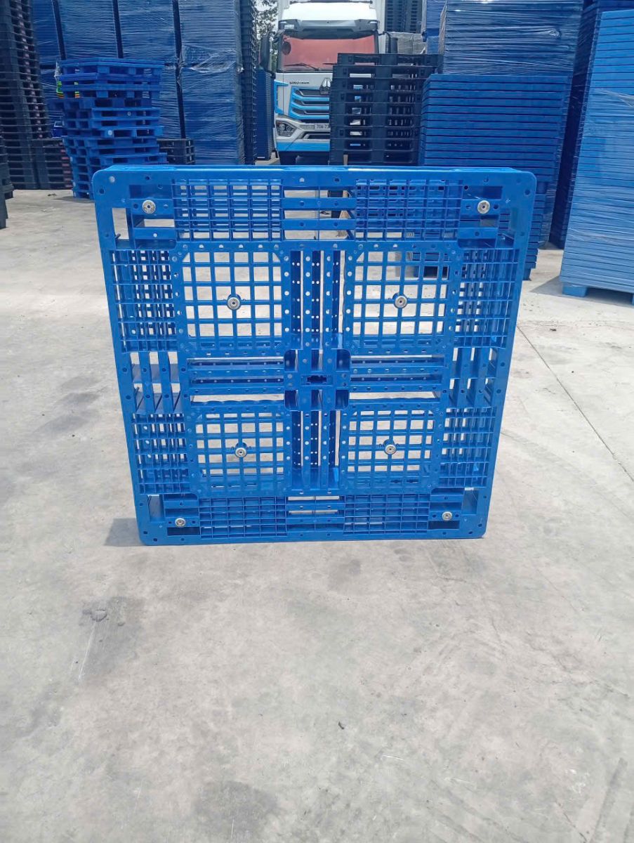 Pallet nhựa quận 2
