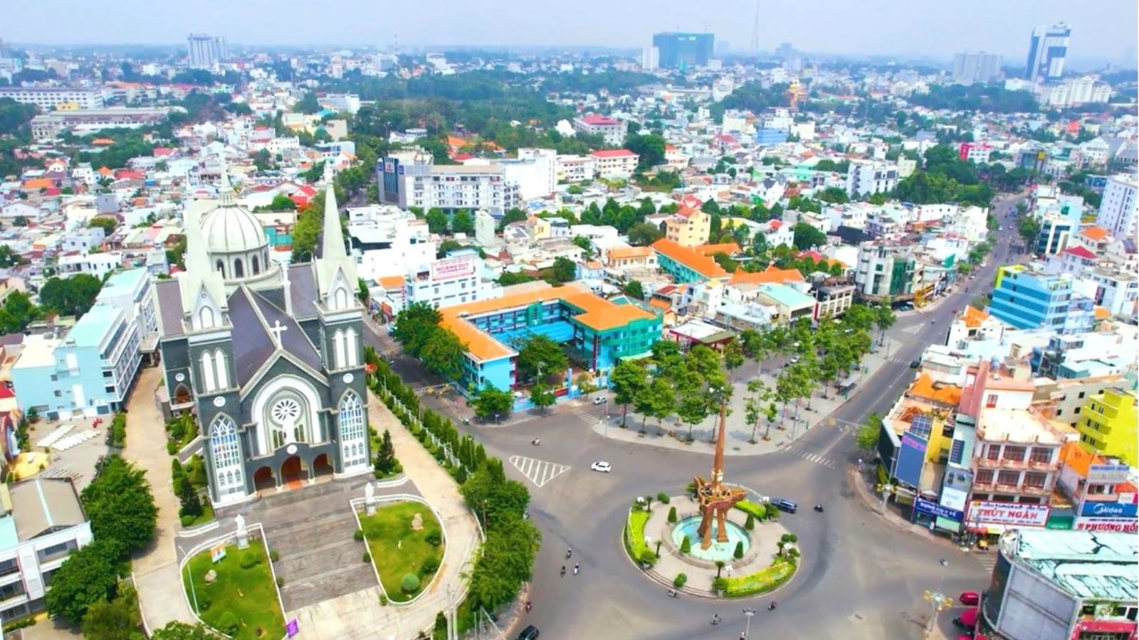 Thị trường Pallet nhựa Thủ Dầu Một – Cung nhiều nhưng khó chọn chất lượng?